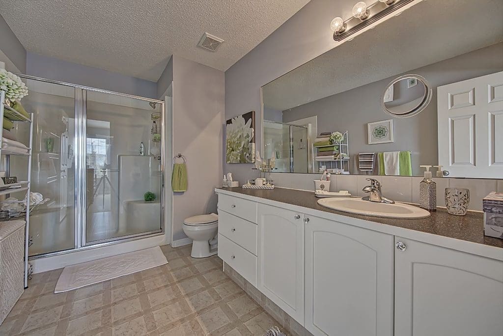 Stylish white painted bright bathroom vanity