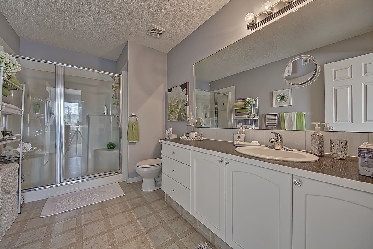 Stylish white painted bright bathroom vanity