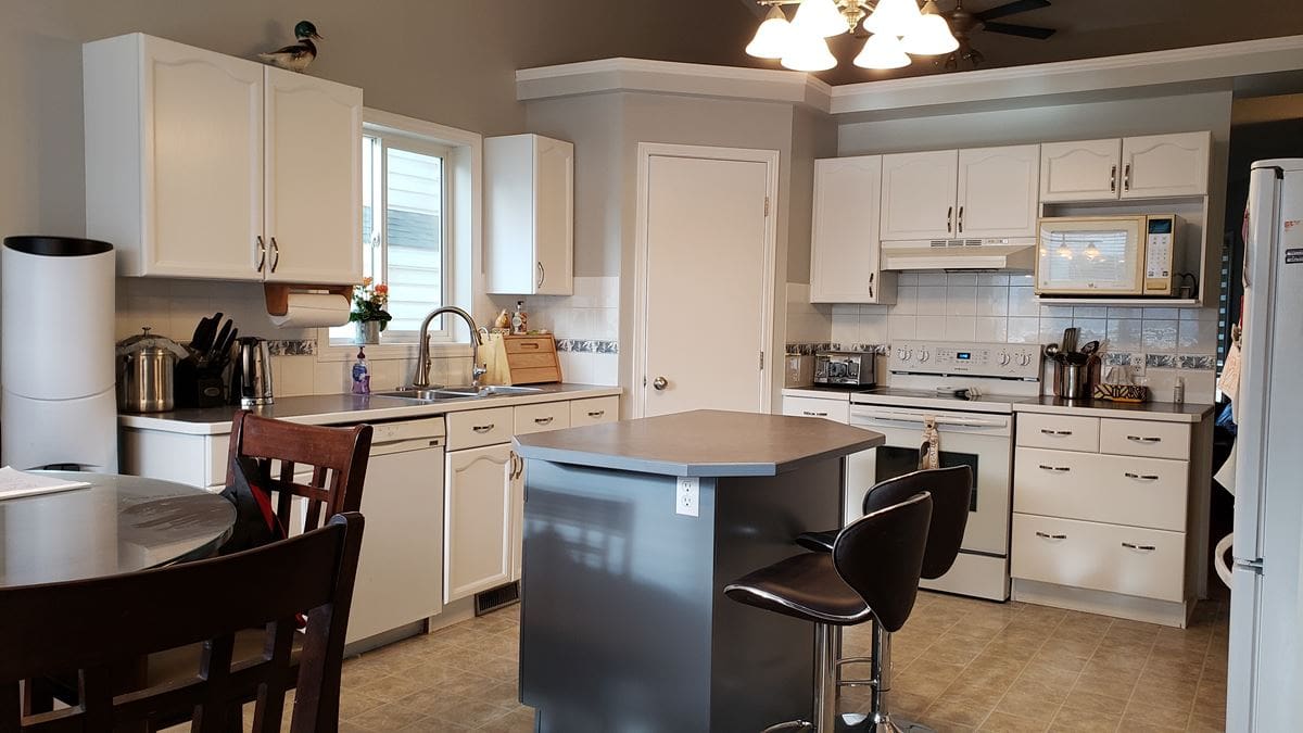 Modern two-tone white and dark grey painted kitchen