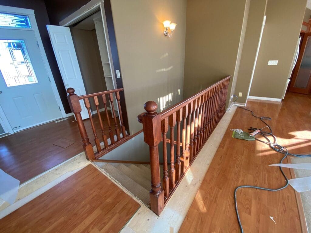 banister rail painting before 3