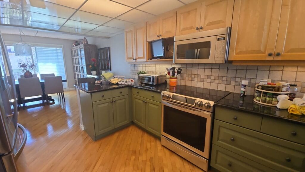 stylish green lowers 2