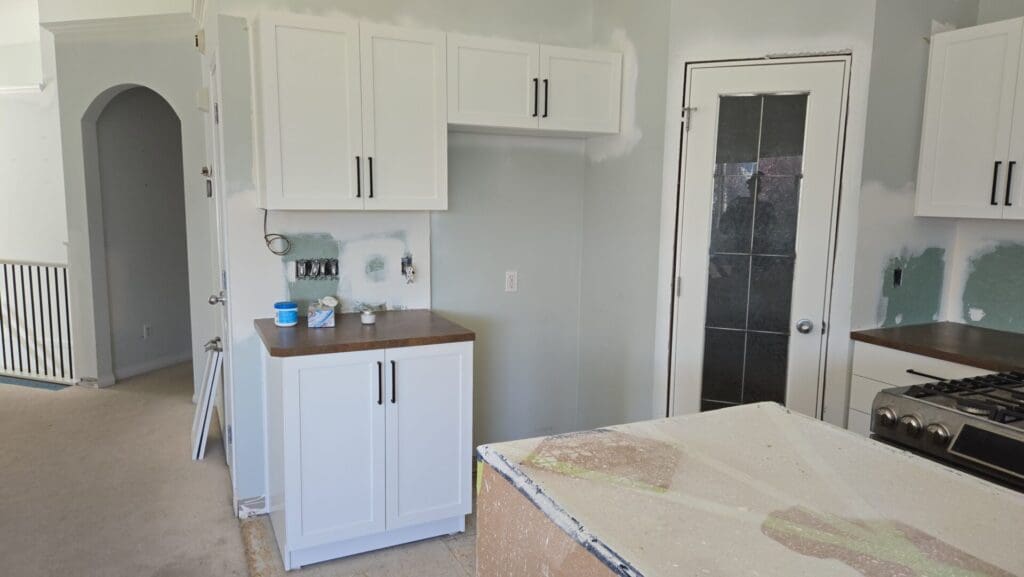 stylish black handles 1