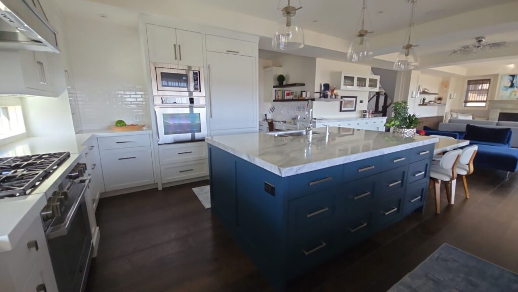 Blue and white refinish 3
