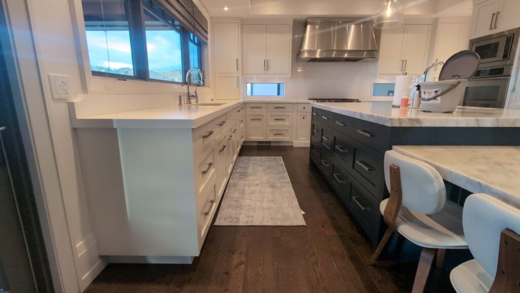 Blue and white refinish 10