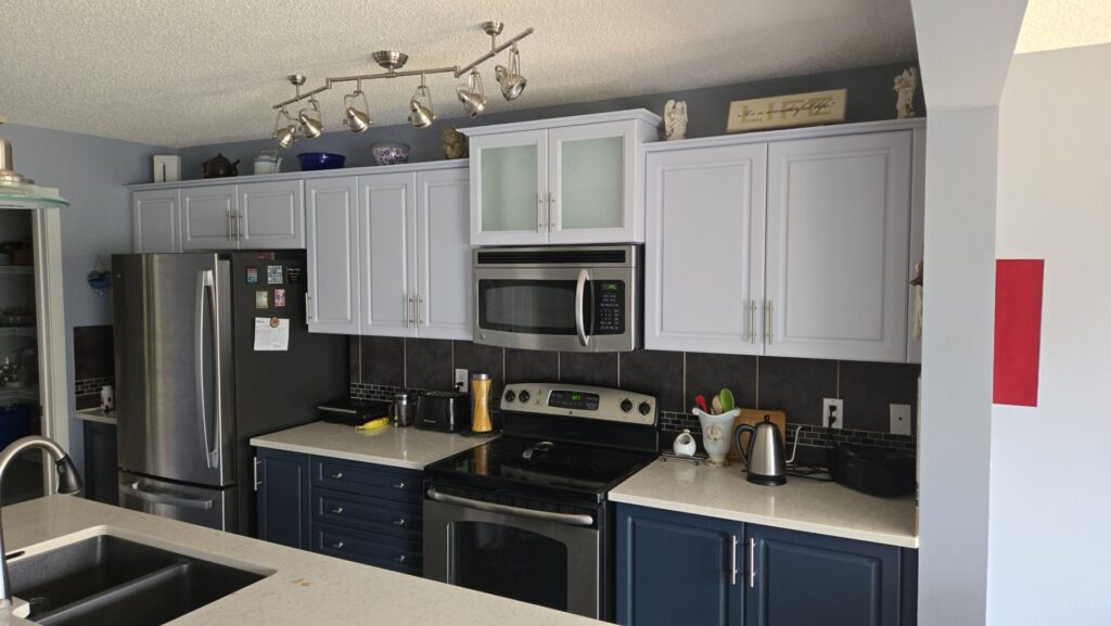 two-tone blue home 2