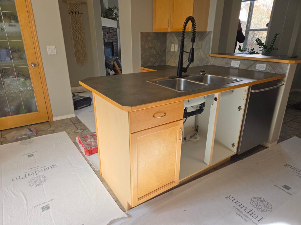 two-tone kitchen reno 16